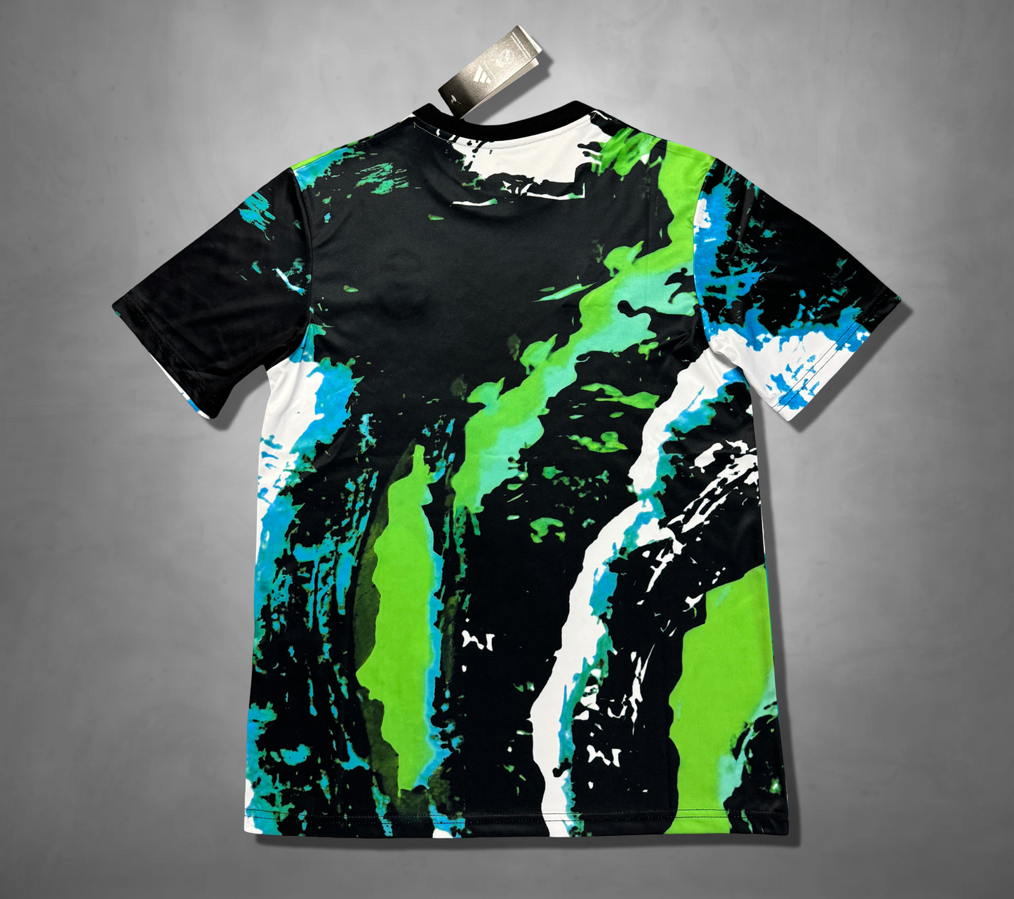 Real Madrid "Galáctico Splash" Premium Kit