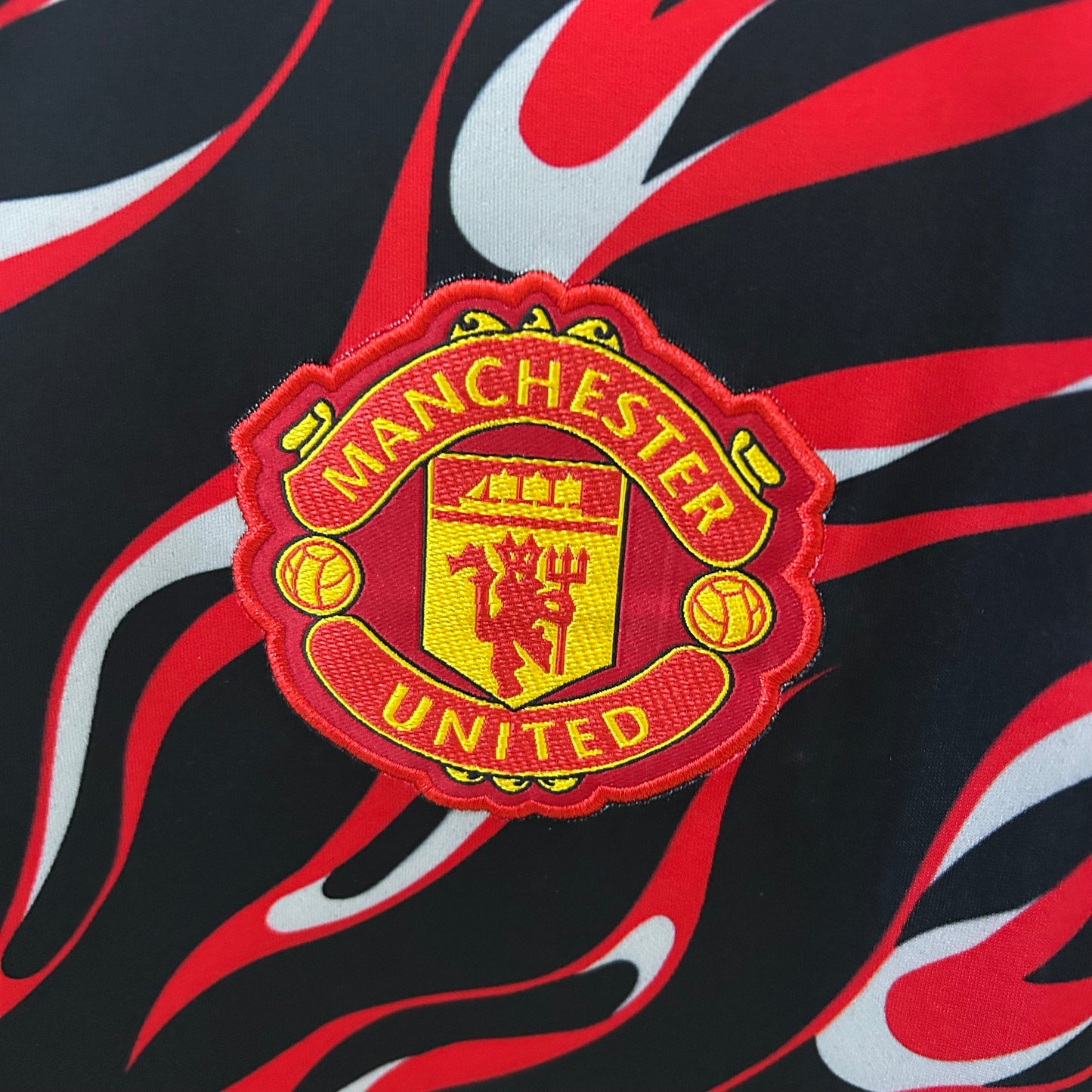 Manchester United "Lava Waves" Premium Kit