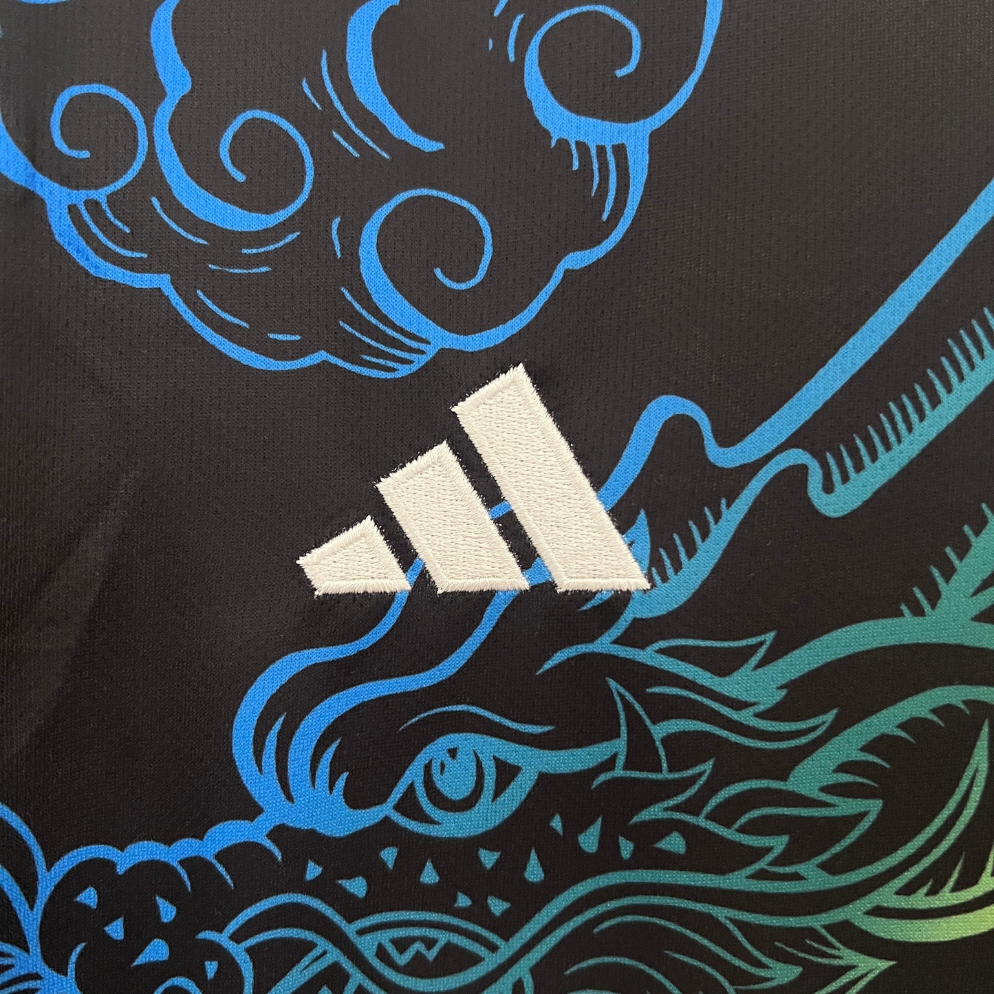Real Madrid "Fade Jynx" Premium Kit