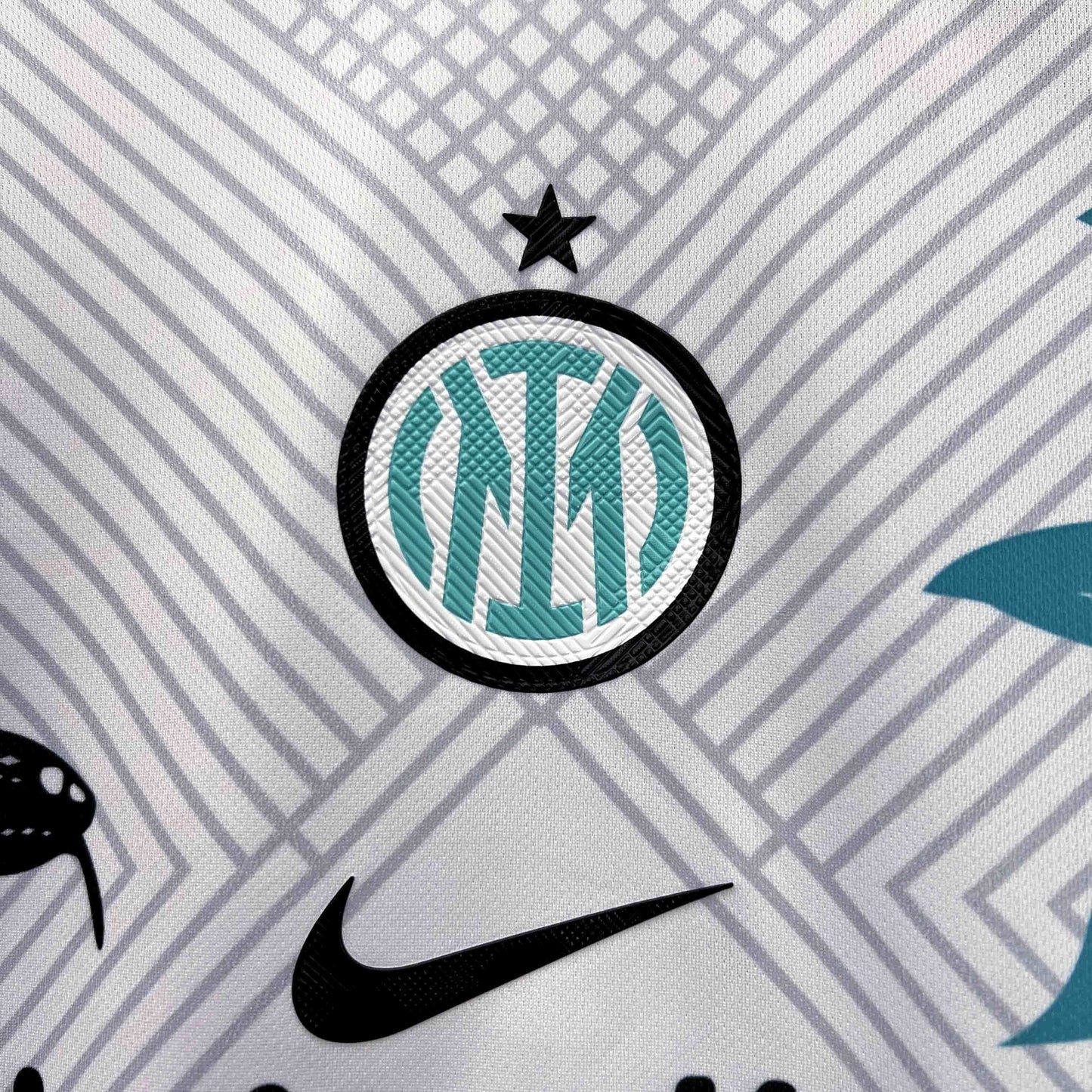 Inter Milan "Veleno Puro" Premium Kit