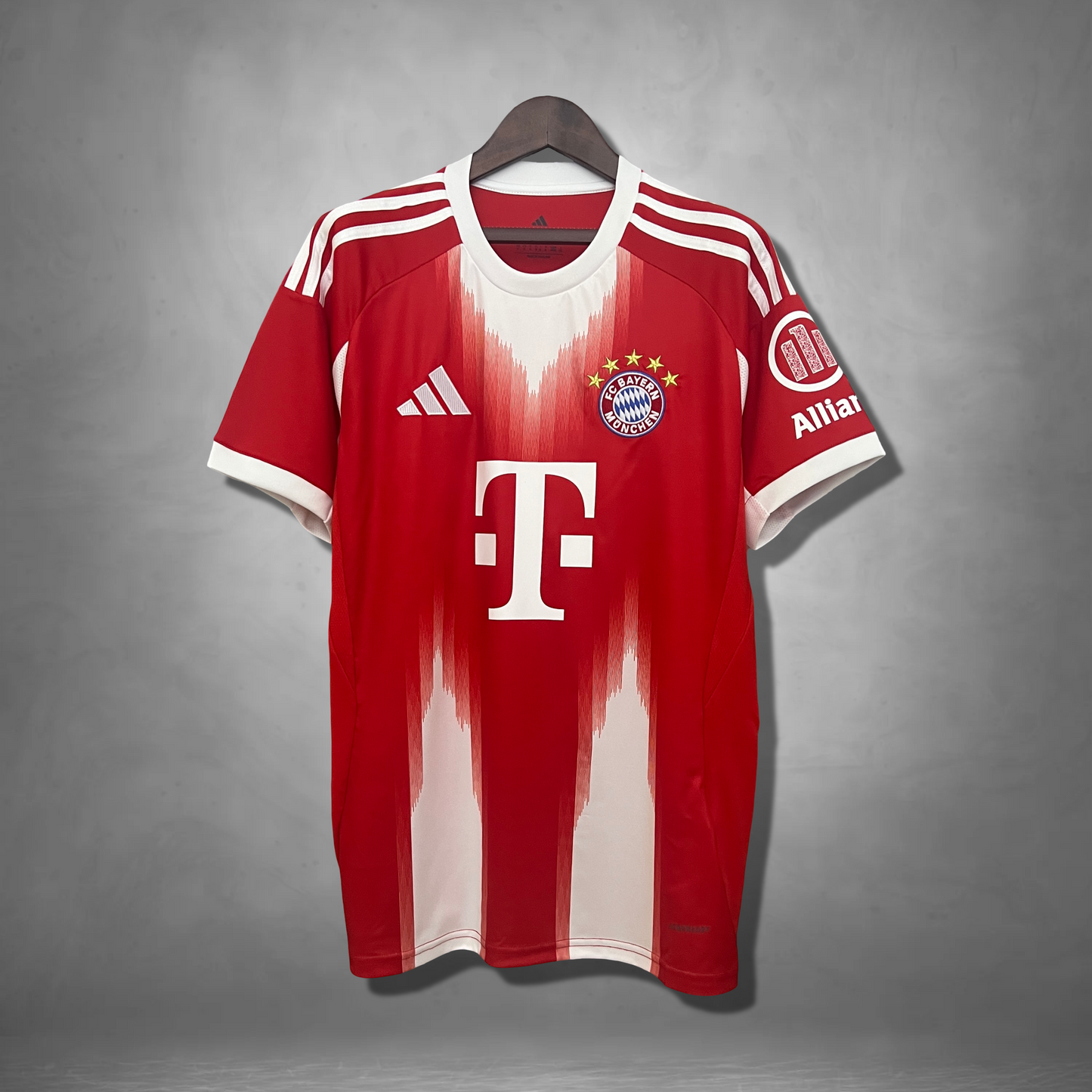 25/26 Bayern München Home Kit
