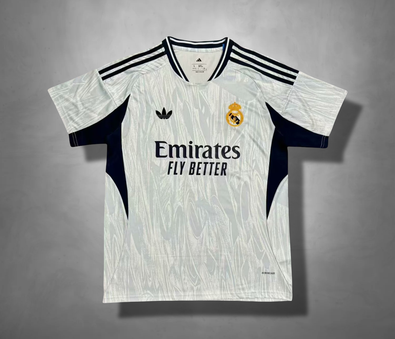 25/26 Real Madrid Trainig White Kit