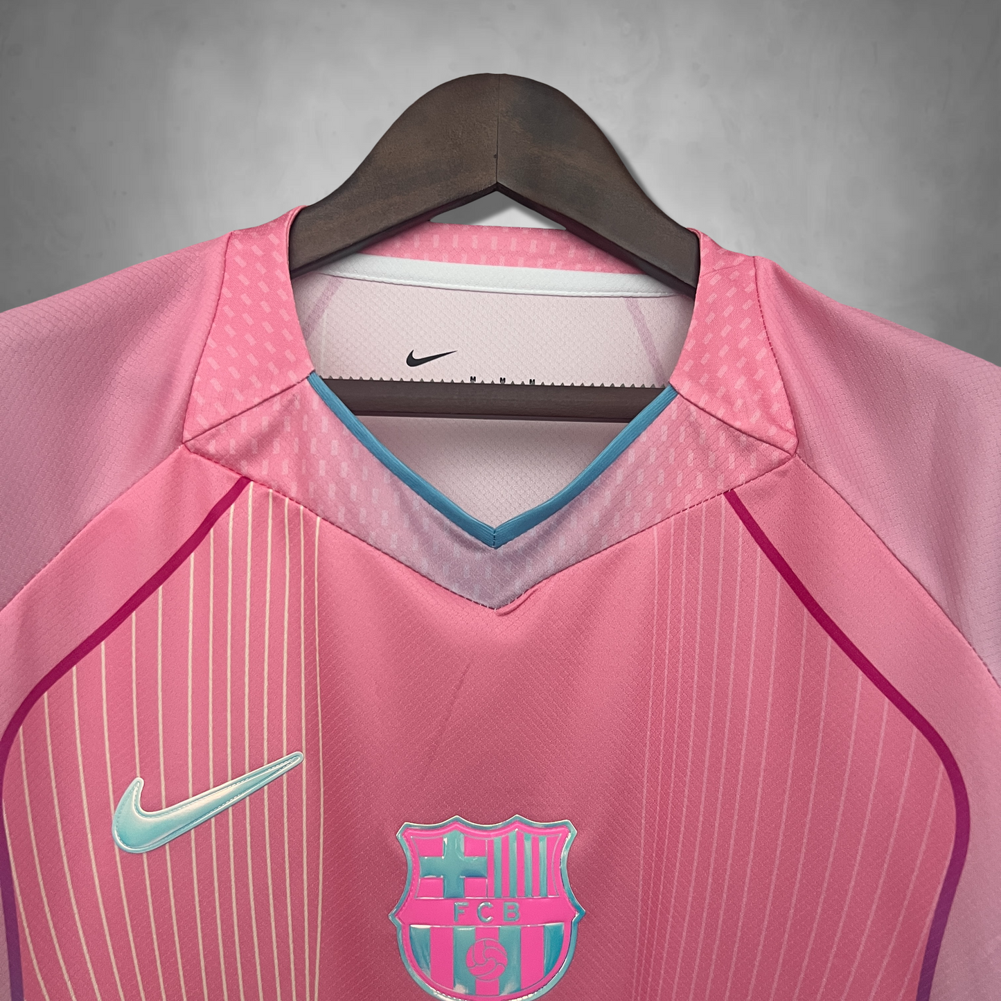 FC Barcelona "Aurora" Premium Kit