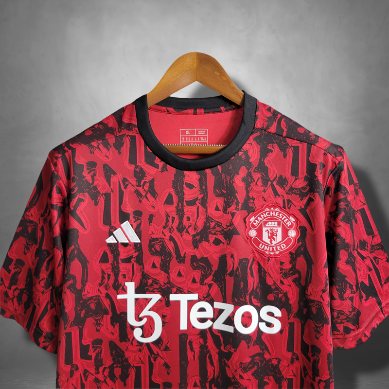 23/24 Manchester United Training Kit