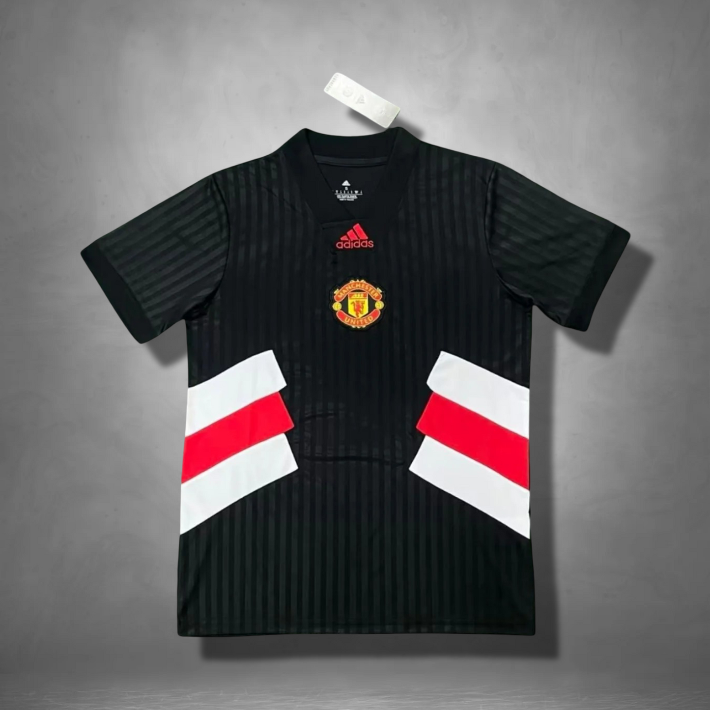 Manchester United "Icon" Premium Kit