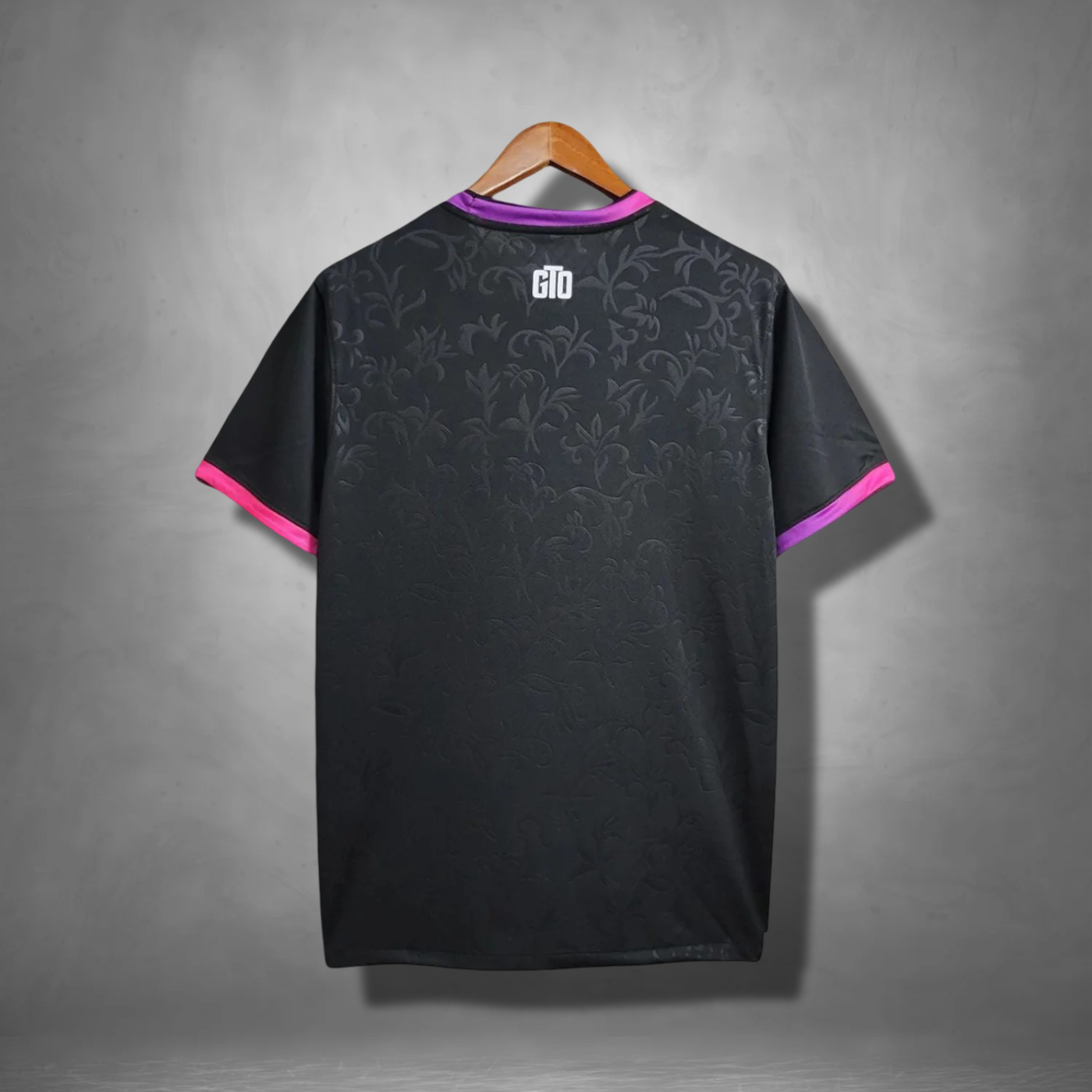PSG "Paris Noir" Premium Kit