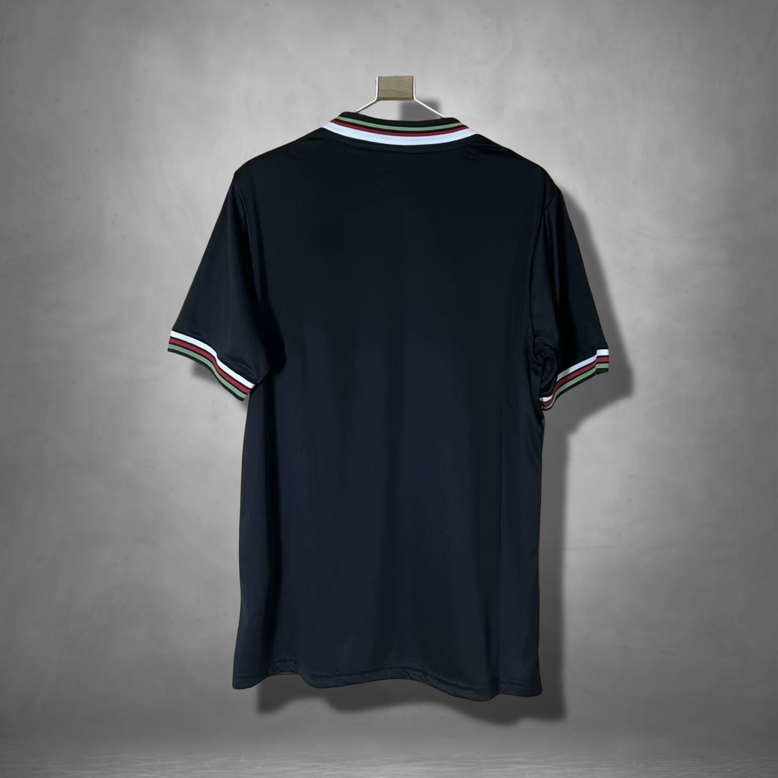 Bayern München "Lineage" Premium Kit