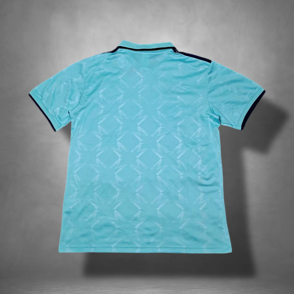 Manchester United "Sky Circuit" Premium Kit