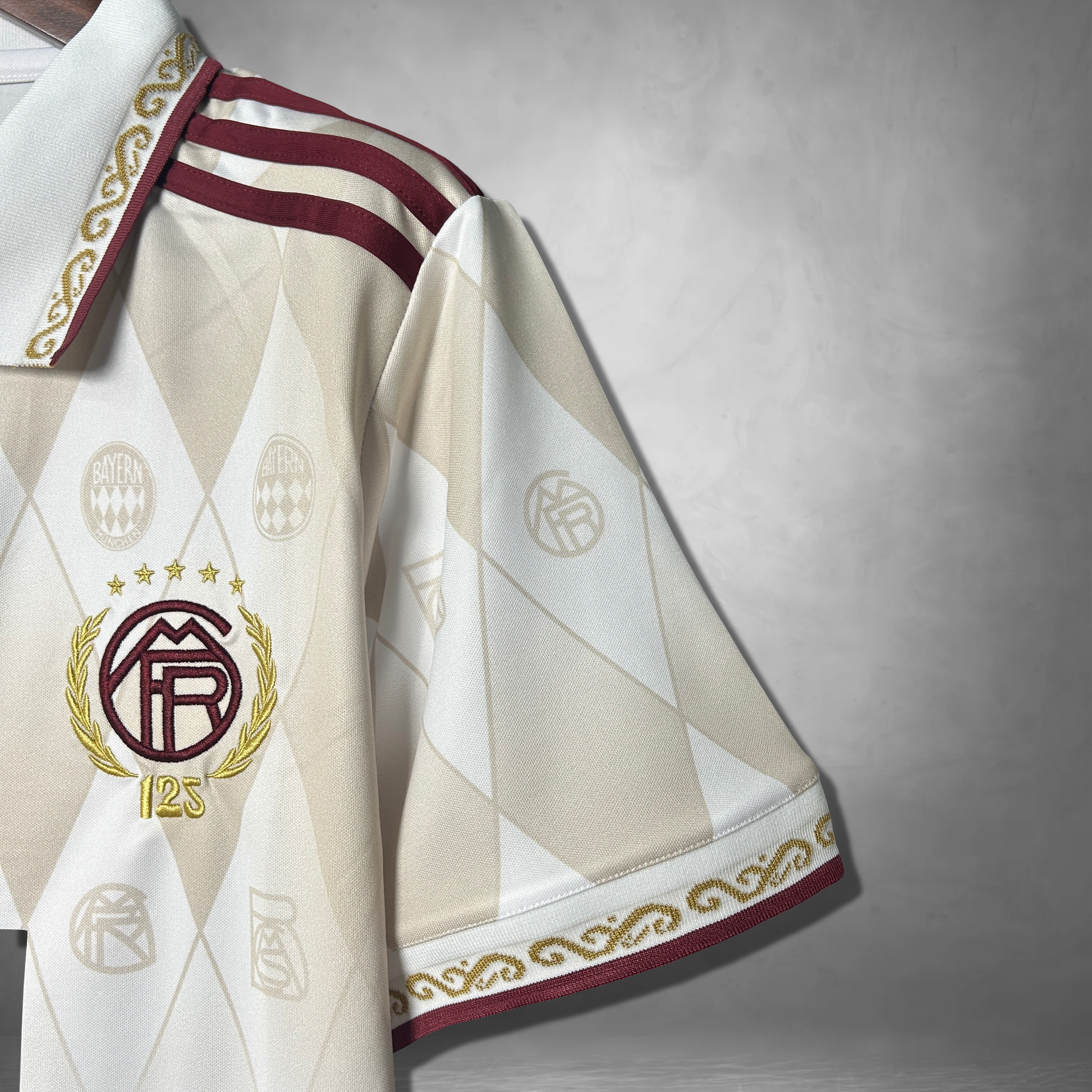 Bayern München "Majestique" Premium Kit