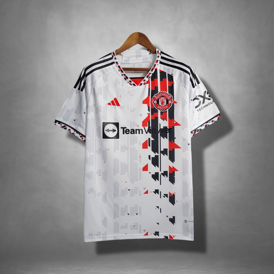 Manchester United "Symmetry" Premium Kit