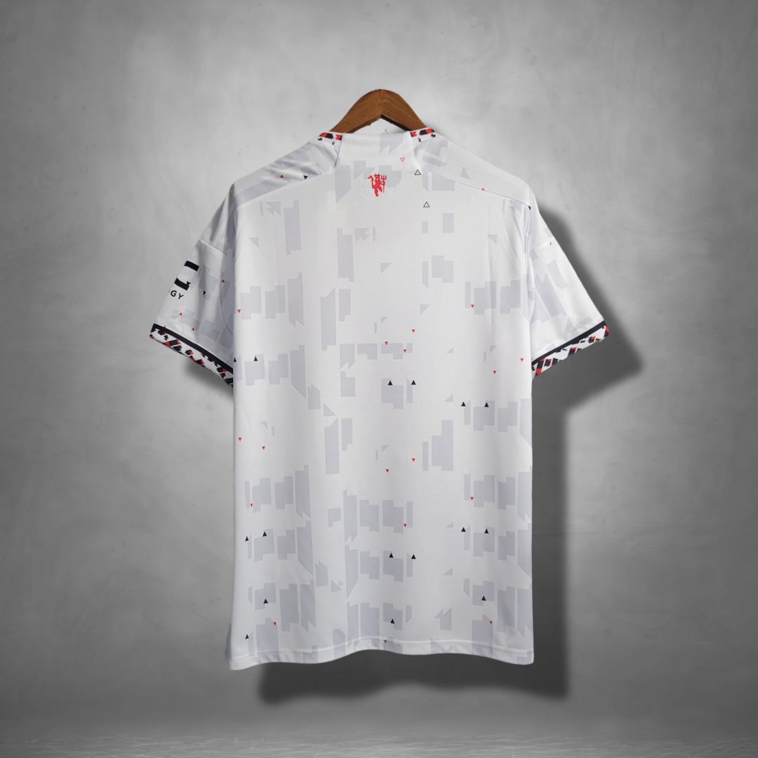 Manchester United "Symmetry" Premium Kit