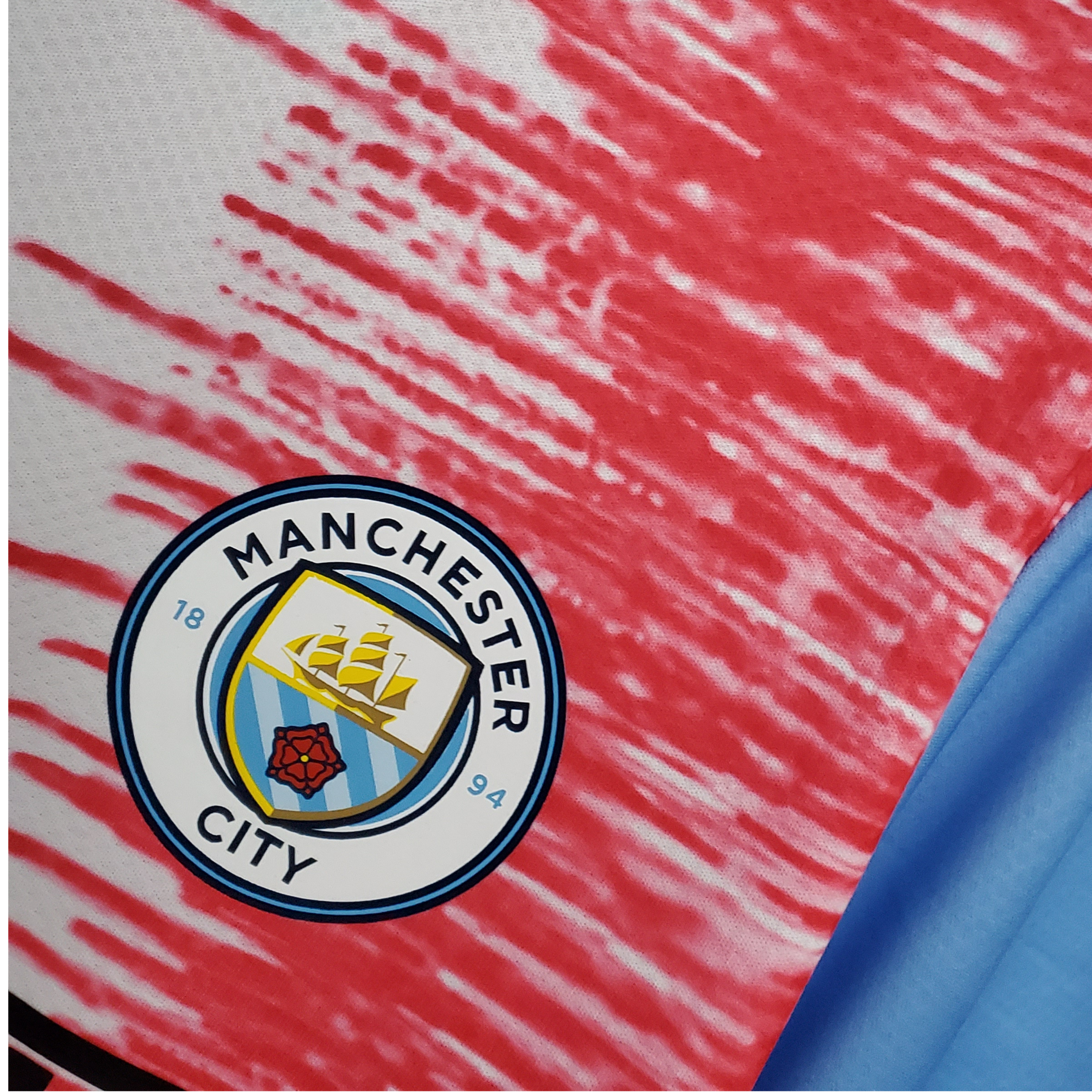 Manchester City "Illusion" Premium Kit