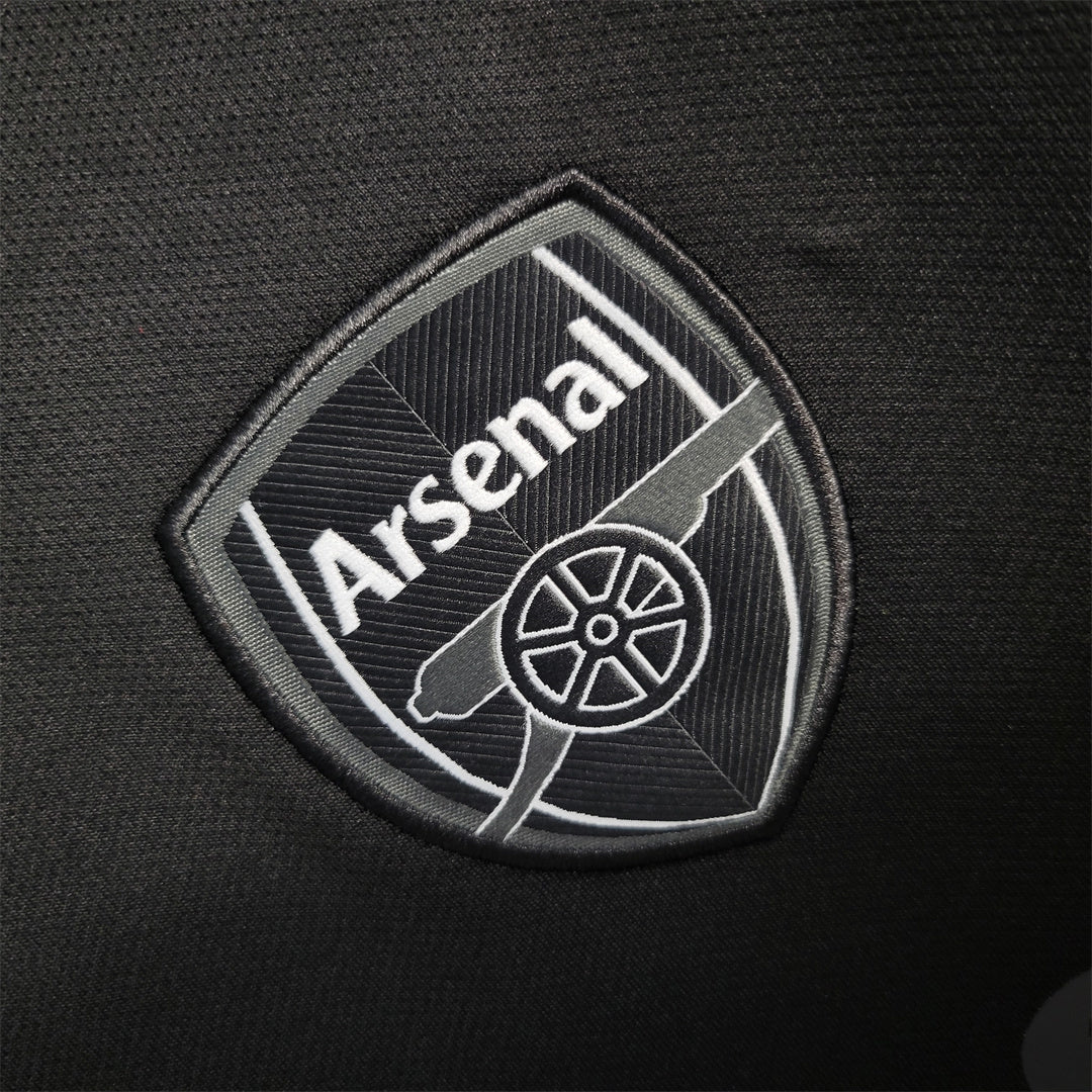Arsenal "Raven Gunners" Premium Kit