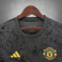 Manchester United X Stone Roses Premium Kit