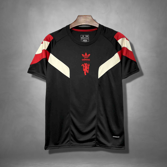 Manchester United "Originals" Premium Kit