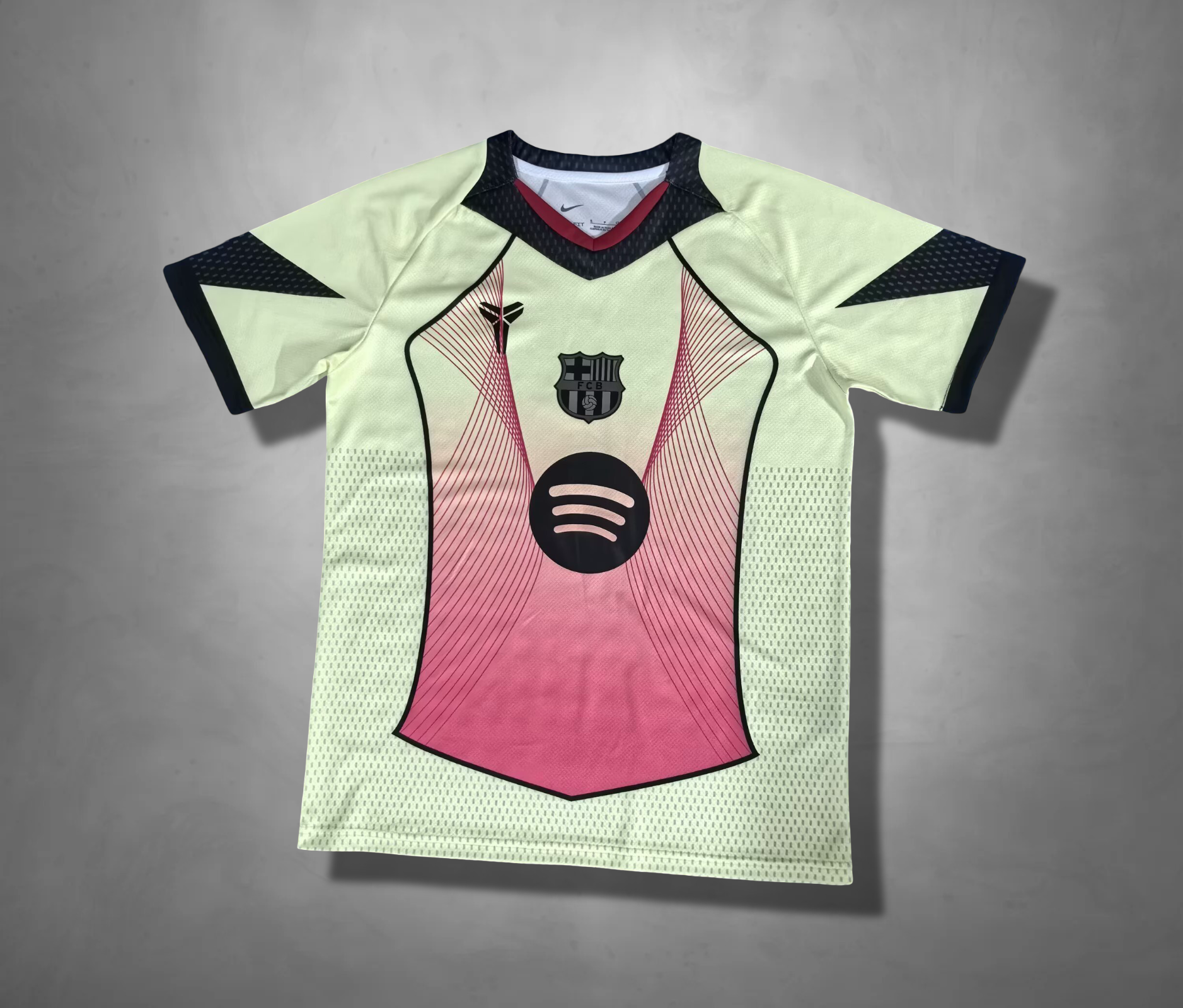 FC Barcelona "Solflare" Premium Kit