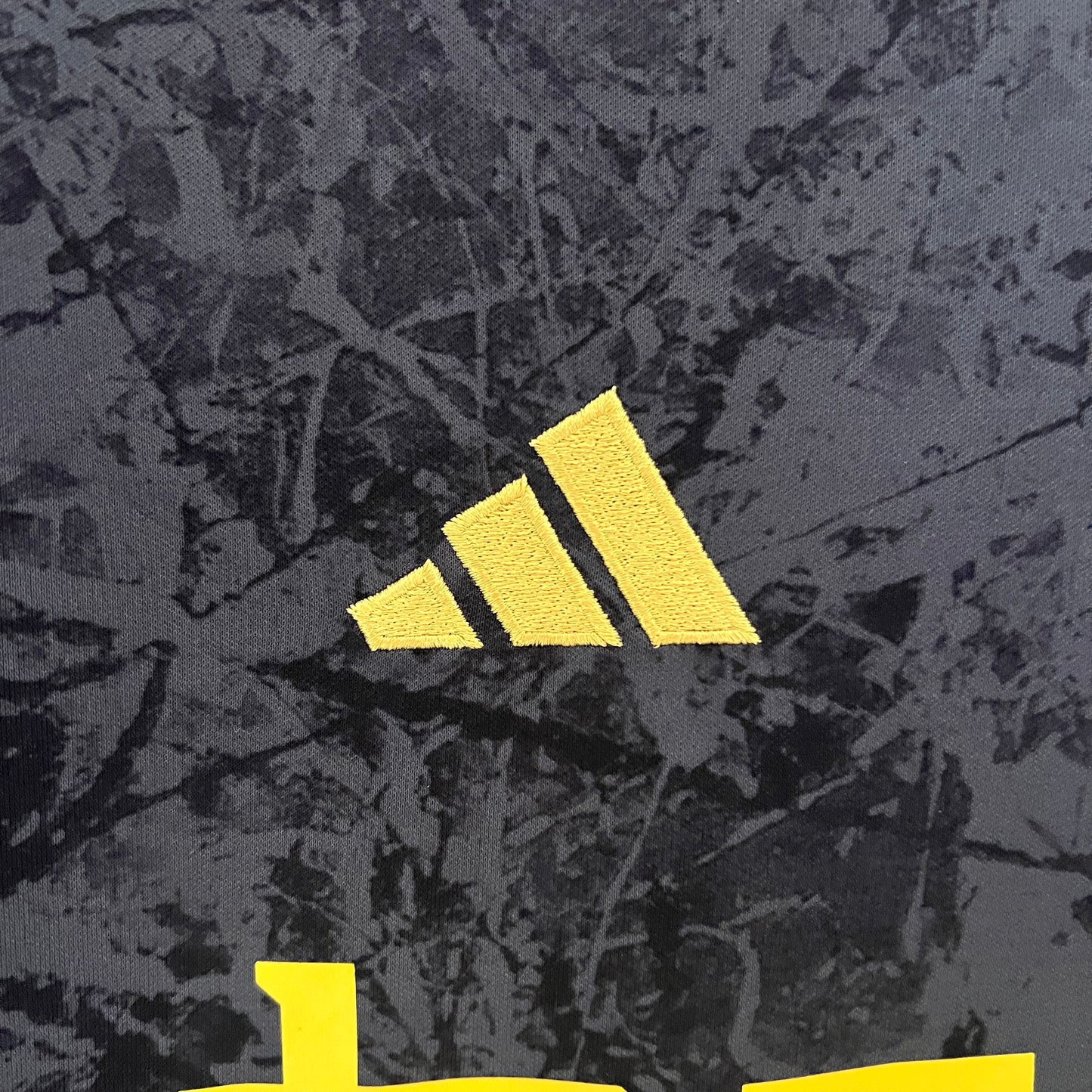 Manchester United X Stone Roses Premium Kit
