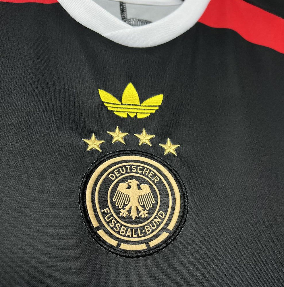 Germany "Berlin Crown" Premium Kit