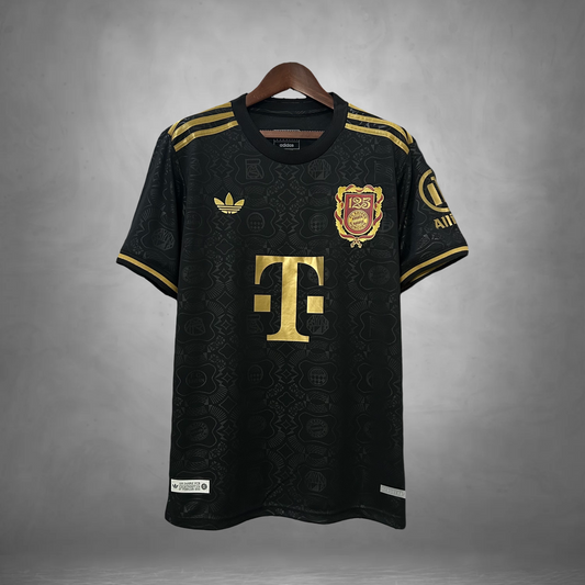 Bayern München 125 Anniversary Black Premium Kit