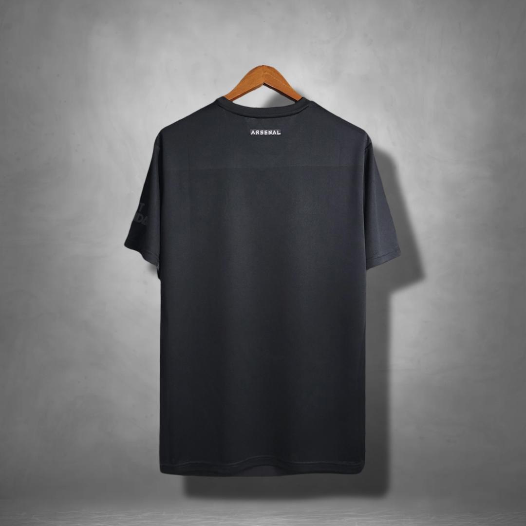 Arsenal "Raven Gunners" Premium Kit