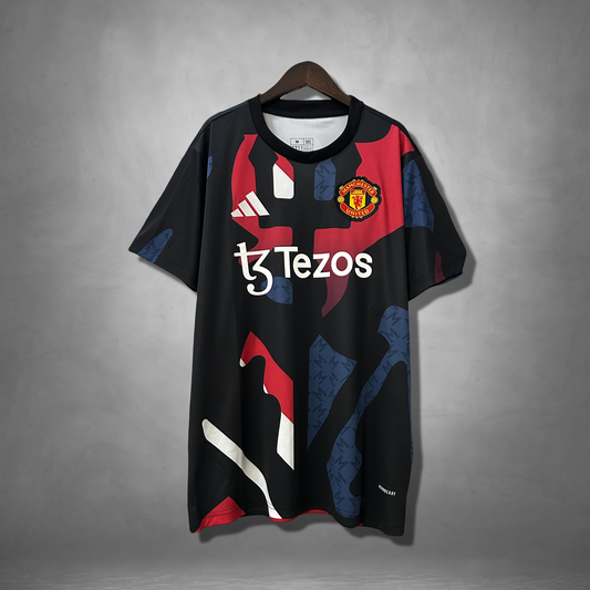 Manchester United "Devil's Puzzle" Premium Kit