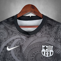 FC Barcelona "Noir Fleur" Premium Kit