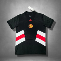 Manchester United "Icon" Premium Kit