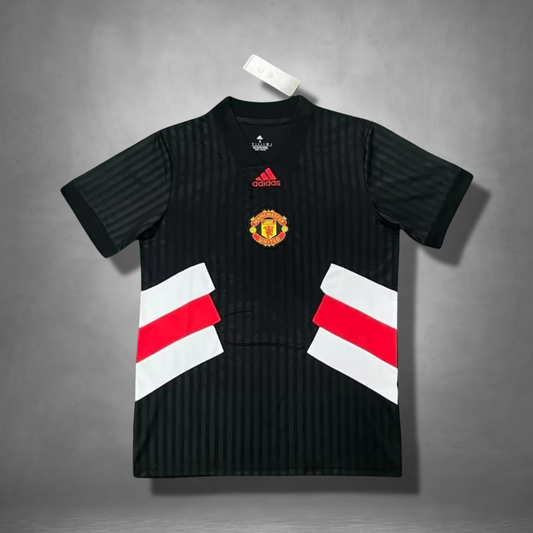 Manchester United "Icon" Premium Kit
