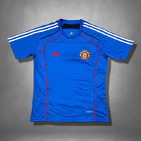 Manchester United "Urban Purist" Premium Kit